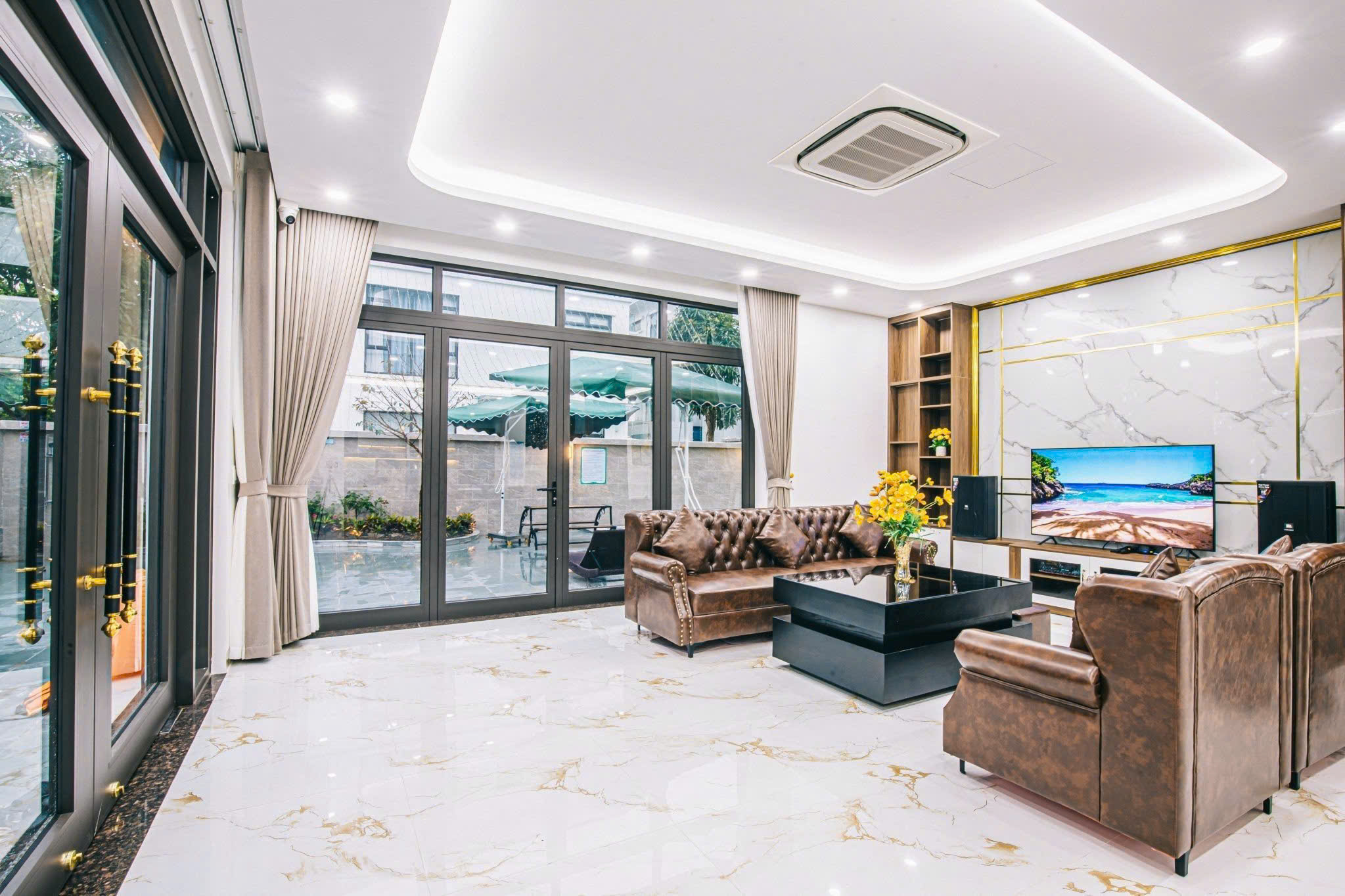 Villa 10 Phòng Ngủ - 500m2: Phòng Siêu Đẹp Có Bàn BI_A 14 Villa 10 Phòng Ngủ - 500m2: Phòng Siêu Đẹp Có Bàn BI_A - Ảnh 12