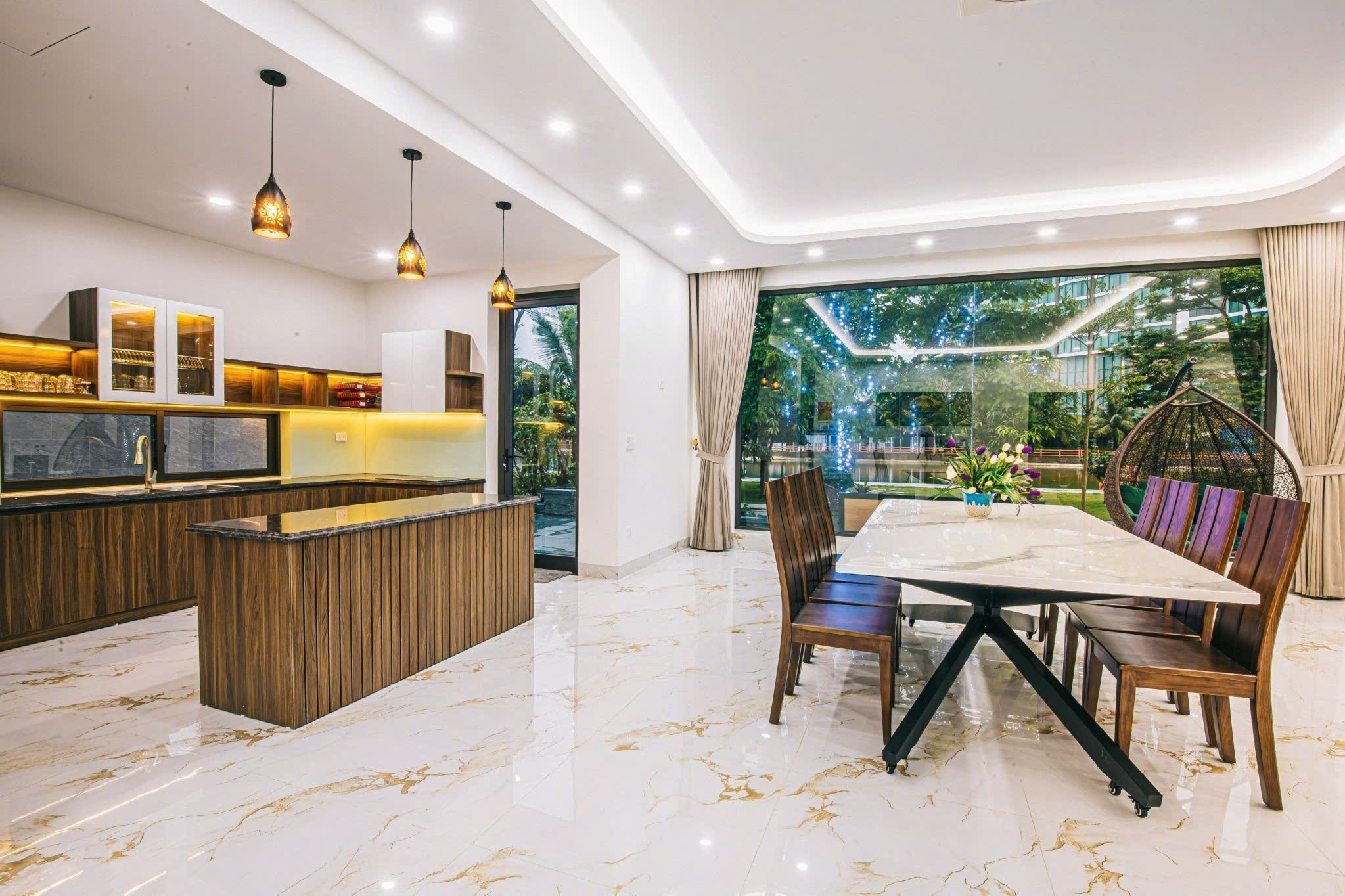 Villa 10 Phòng Ngủ - 500m2: Phòng Siêu Đẹp Có Bàn BI_A 17 Villa 10 Phòng Ngủ - 500m2: Phòng Siêu Đẹp Có Bàn BI_A - Ảnh 15