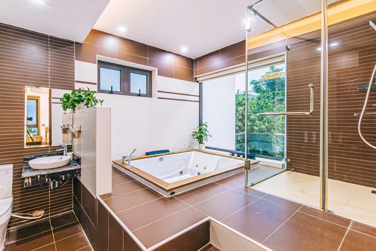 Villa 6 Phòng Ngủ Nội Thất Hiện Đại 21 Villa 6 Phòng Ngủ Nội Thất Hiện Đại - Ảnh 19