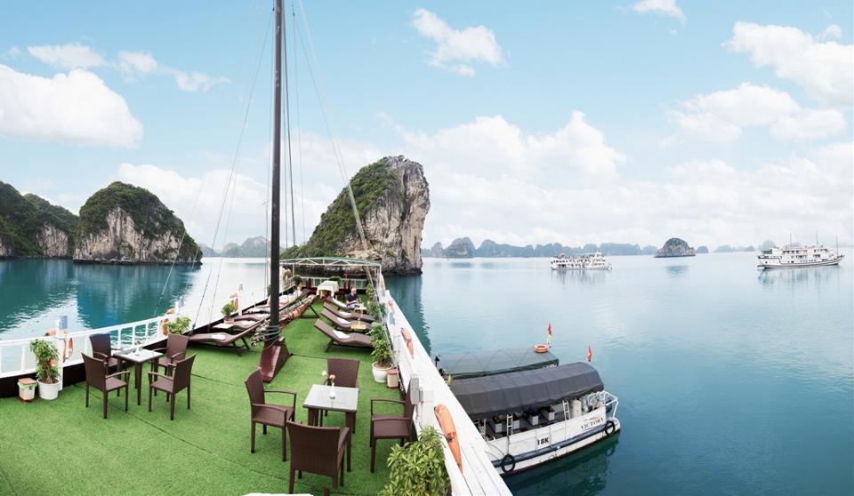 du thuyền 3 sao hạ long2