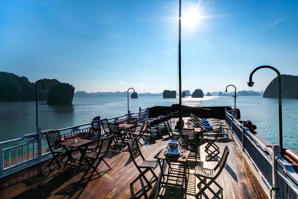 du thuyền 4 sao hạ long du thuyền 4 sao hạ long