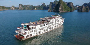 du thuyền 5 sao hạ long