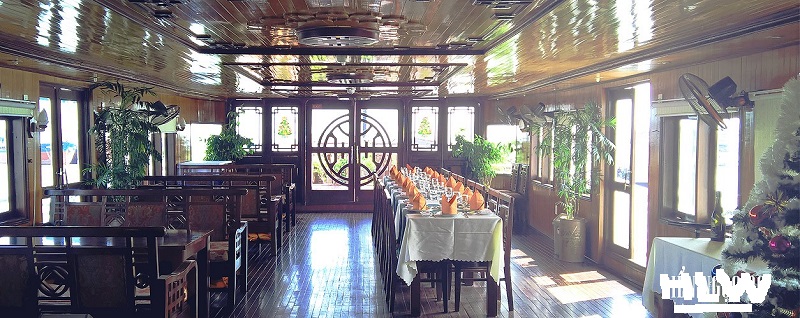 du thuyền hạ long