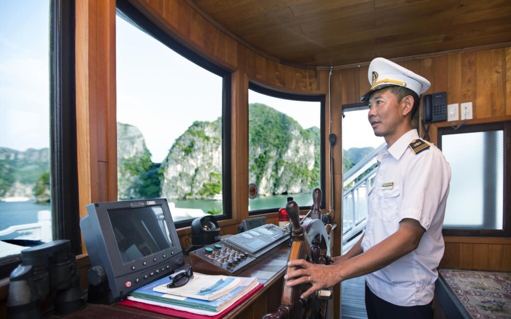 Du thuyen Aphrodite 16