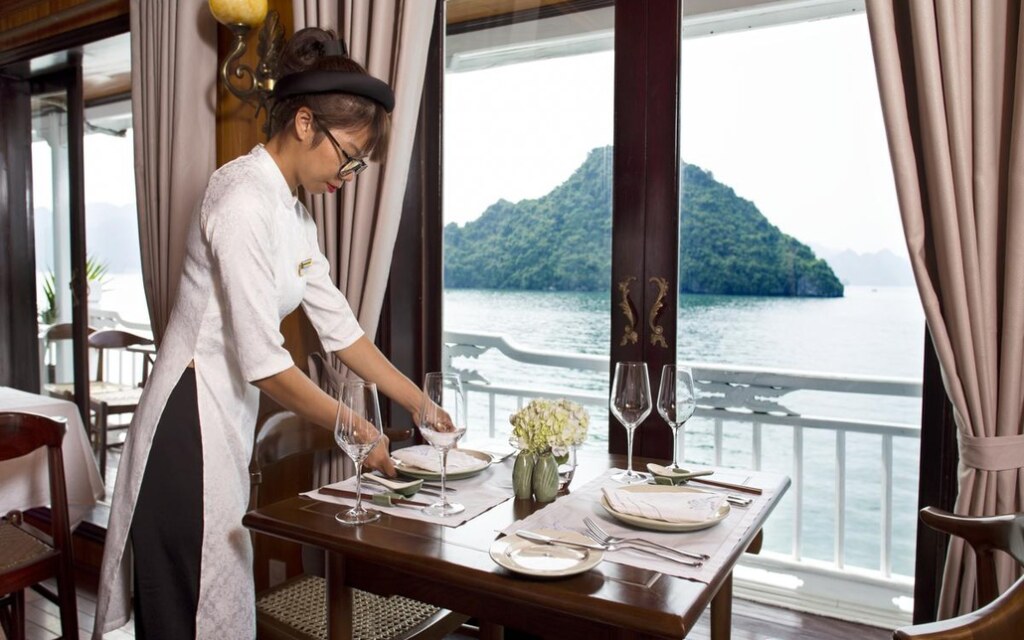 Du thuyen Aphrodite 20