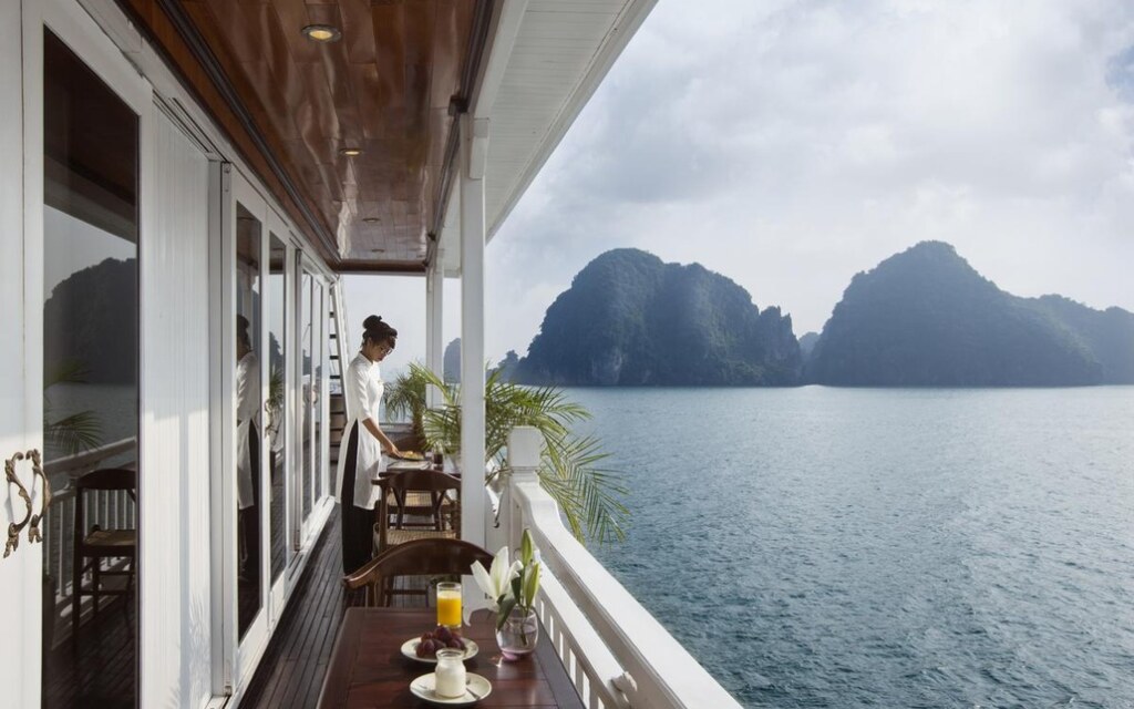 Du thuyen Aphrodite 22