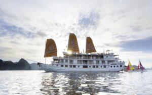 Du thuyen Hera 1
