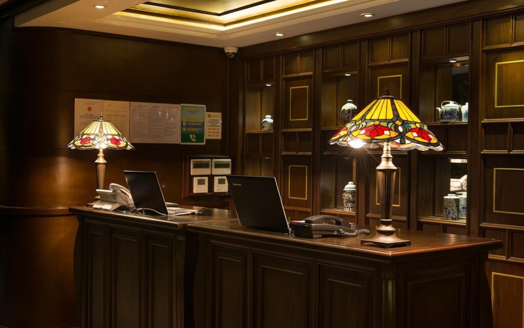 Du thuyen Paradise Elegance 11