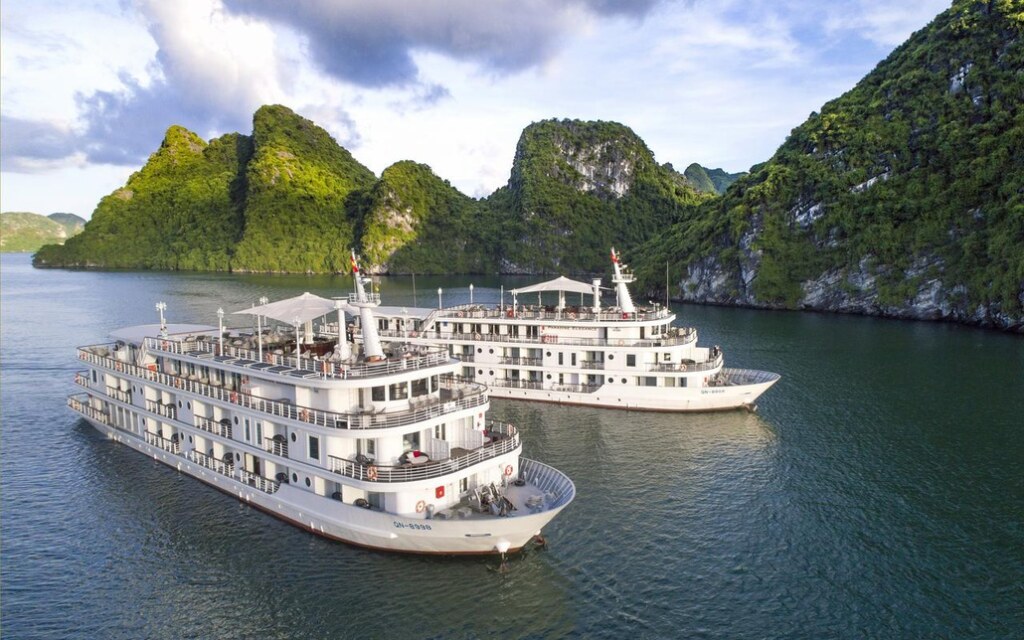 Du thuyen Paradise Elegance 2