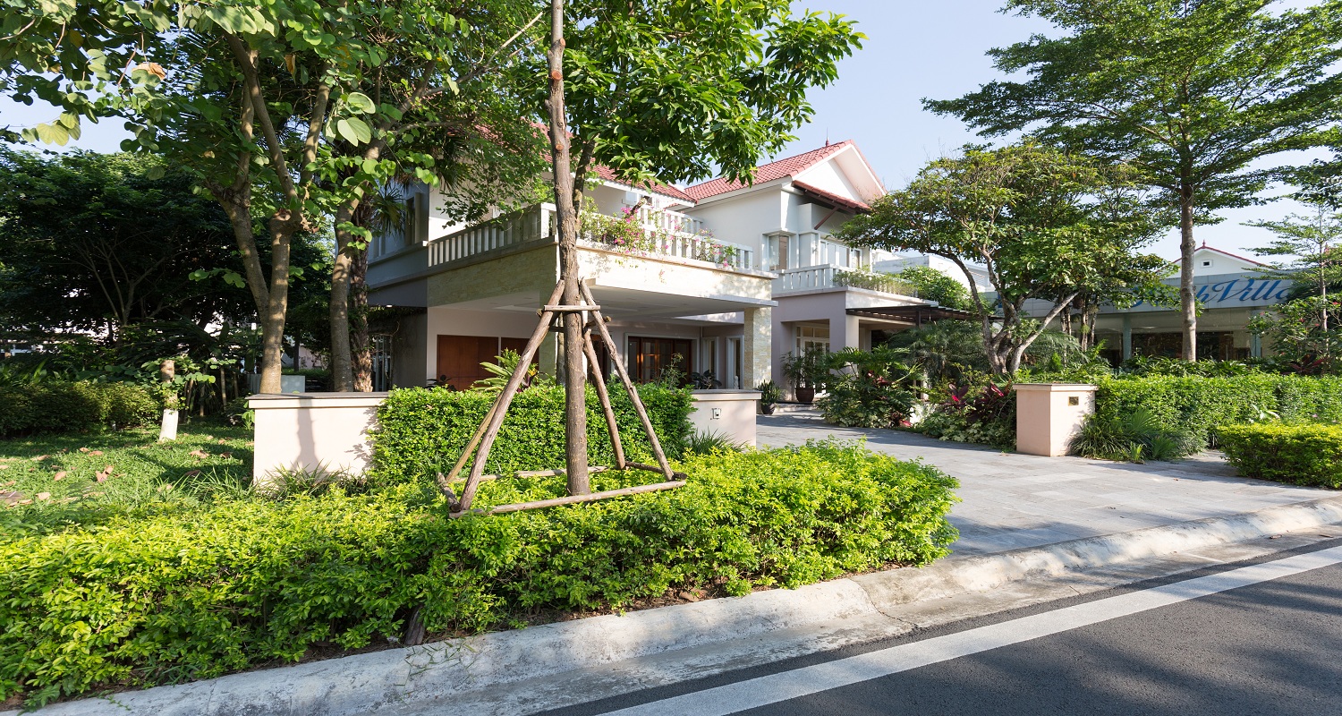 deluxe pool villa 2
