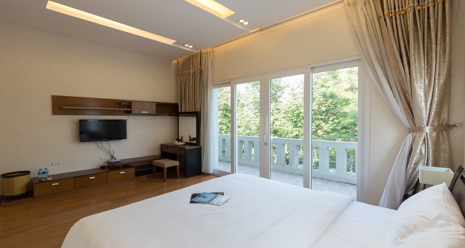 deluxe pool villa 33