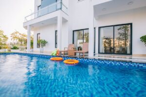 Villa 9 Phòng Ngủ - Bể Bơi 45m2 Có Bàn Bi A 7 5