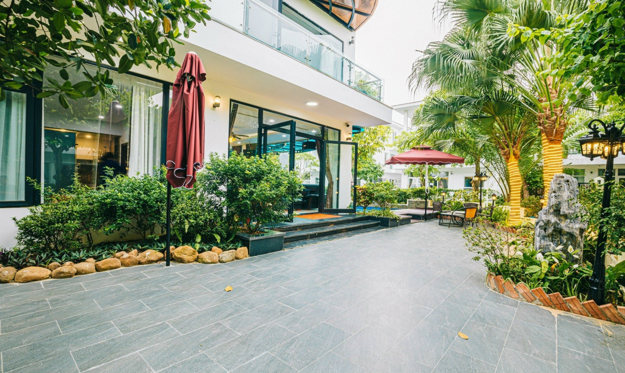 villa 7pn căn góc đẹp bể bơi mái che (4) villa 7pn can goc dep be boi mai che 4