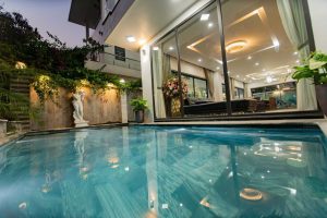 Villa 6 Phòng Ngủ Nội Thất Hiện Đại 3 z6429216686794 d1155fac545e73b2ae102049c88db78d