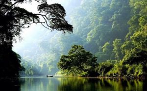Ba be lake 1