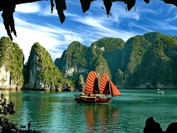 Halong Bay 2