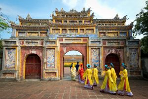 imperial city hue vietnam shutterstock 260601932 1024x687 1