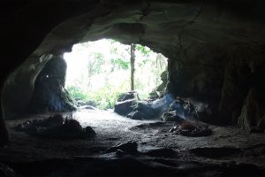 cuc phuonh cave dong nguoi xua