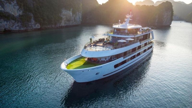 Stellar of The Seas