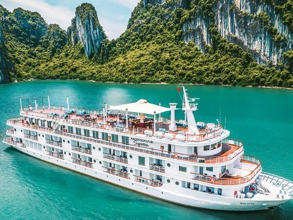 AMBASSADOR SIGNATURE CRUISE (LAN HA BAY)