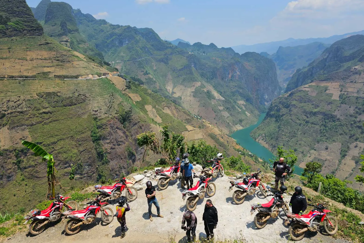 ha-giang-motorbike-tour