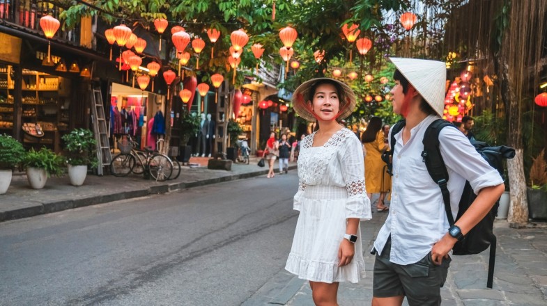 Thailand vs Vietnam Travel: Which Destination Is Right for You? 7 Thailand vs Vietnam Travel: Warm welcomes await