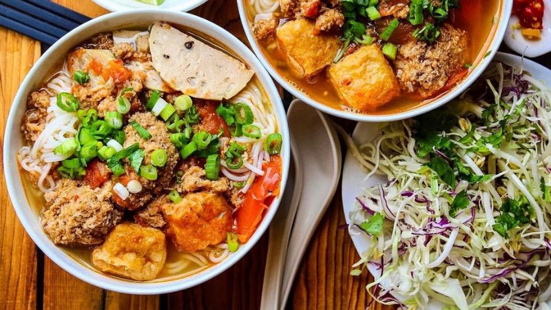 Banh canh cua – a hearty crab soup that defines Ho Chi Minh street foods