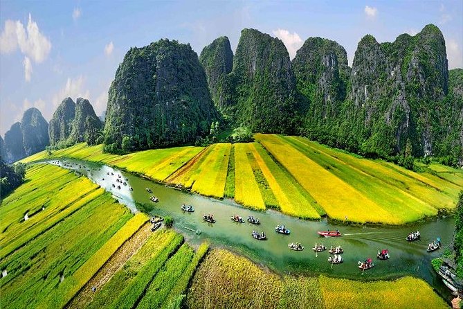 Experience the best of Northern Vietnam with a scenic Ninh Binh full day tour