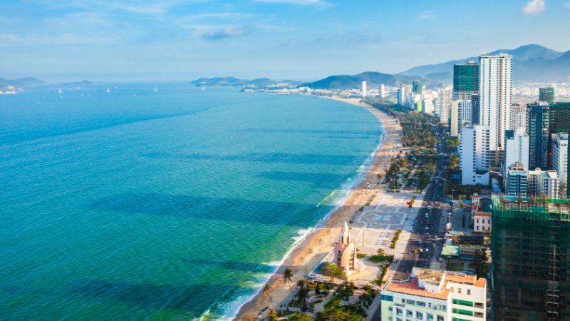  Hoi An or Nha Trang Travel: Ancient temples meet tropical islands 