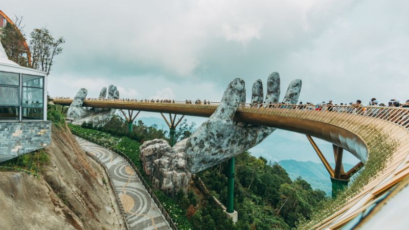 Should I Stay at Da Nang or Hoi An 3