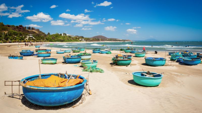 Mui Ne – Vietnam travel destination 2025 where desert dunes meet the sea, ideal for sandboarding and kite-surfing