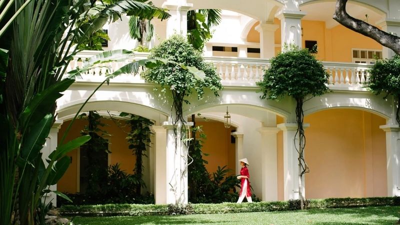 The Best Hotels in Hoi An: Where to Stay for Culture, Beach, or Romance 2 Anantara Hoi An Resort ranks among the best hotels in Hoi An