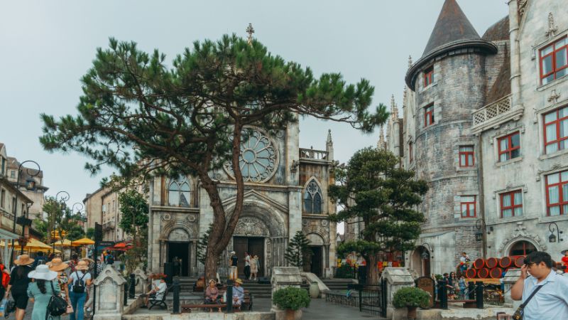 Things to do in Da Nang: beach days or rainy season adventures—your call