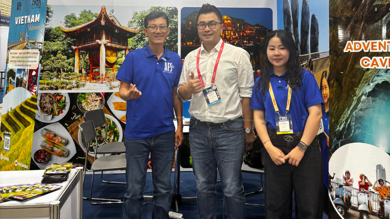 AFS Travel guide leading travelers on a Ninh Binh day trip