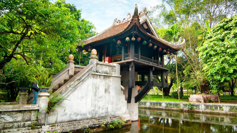 Australian tourist arriving in Vietnam after receiving visa approval