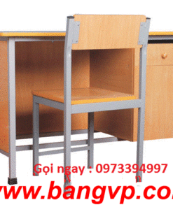 Bàn giáo viên có tủ 04