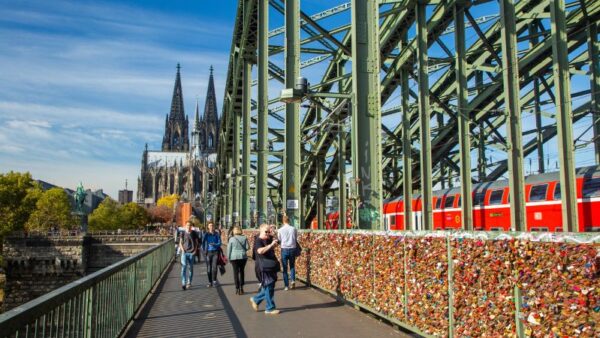 HÀ NỘI - ĐỨC – HÀ LAN – BỈ - LUXEMBOURG - PHÁP 9N8Đ 39 Cau Hohenzollern