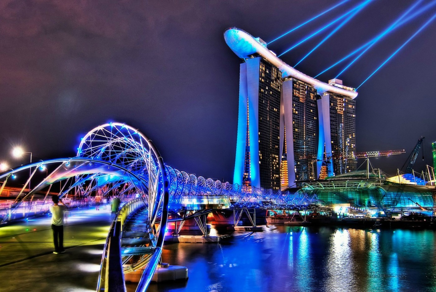HÀ NỘI - SINGAPORE – INDONESIA (ĐẢO BA TAM) - KUALA LUMPUR 5N4Đ 2 1 4