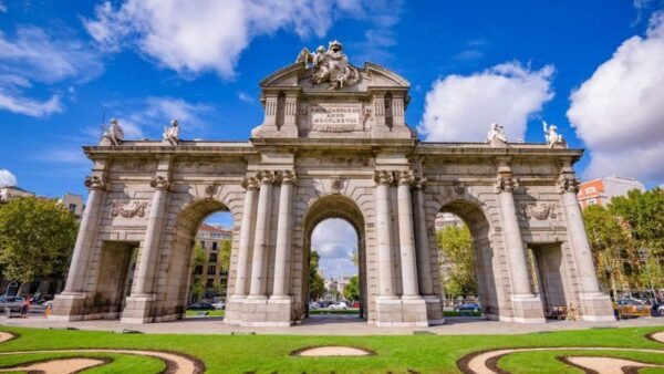 Puerta de Alcala