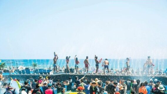 Lễ hôi biển Busan vô cùng sôi động