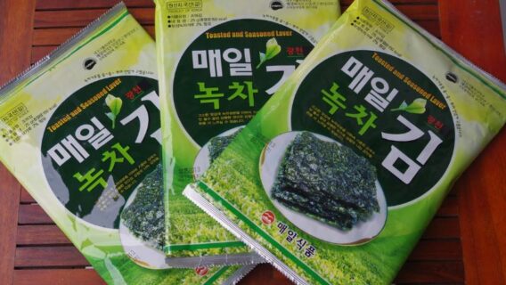 Du lịch Hàn Quốc nên mua gì về làm quà? Điểm danh 15 món đồ nên mua khi đến Hàn Quốc 5 Rong biển khô với hương vị thơm ngon