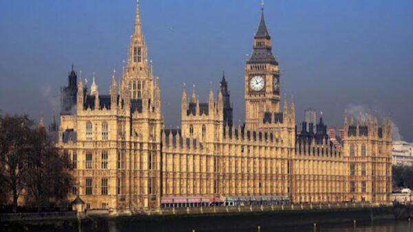 Cung dien Westminster