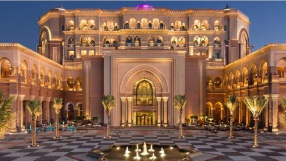 Khach san Emirates Palace