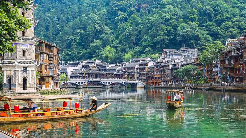 HÀ NỘI - NAM NINH - THANH TÚ SƠN - THÁI BÌNH CỔ TRẤN - NAM NINH CHI DẠ 3N2Đ 8 2 4