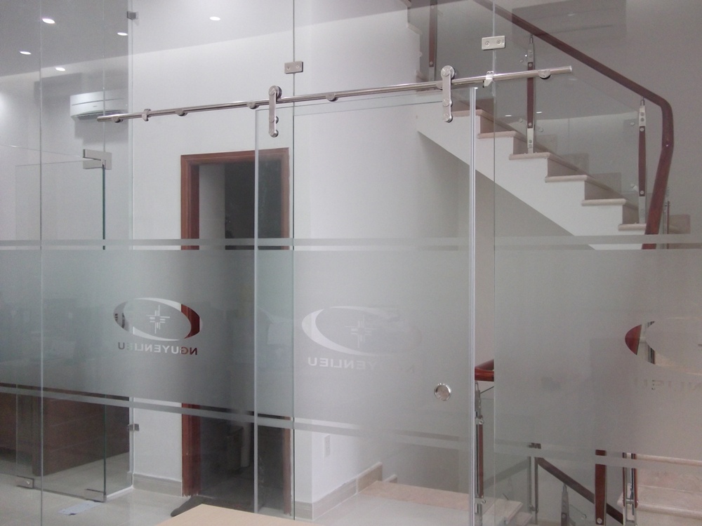 Decal dán kính mờ cửa kính văn phòng - Ảnh 2