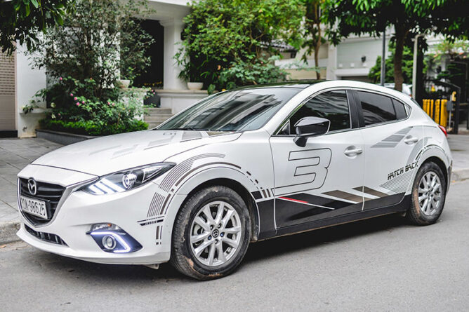In Decal Dán Ô Tô Tại Nhà Máy In BC: Nâng Tầm Đẳng Cấp Xe Của Bạn
