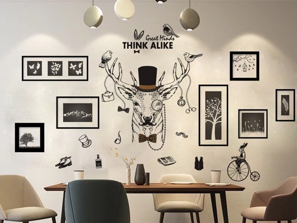 In decal dán tường nghệ thuật giá rẻ – Trang trí không gian ấn tượng