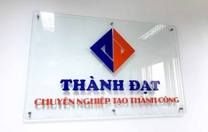 Lợi ích in UV trong quảng cáo tăng tính thẩm mỹ và độ bền màu vượt trội