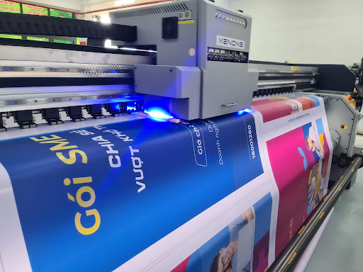 Ứng Dụng In UV 5m 2 Mặt Trong Sự Kiện Và Quảng Cáo Ngoài Trời Cùng In BC