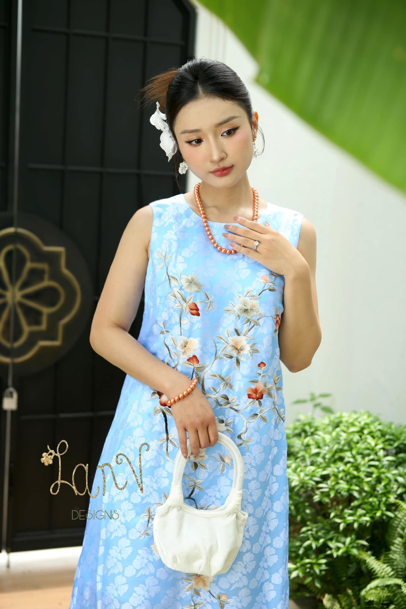 Váy lụa tơ tằm